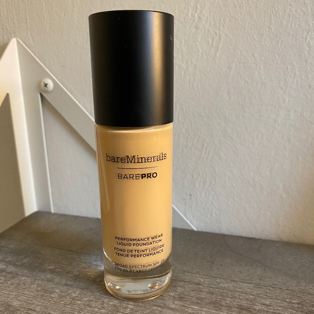 Bareminerals Barepro Performance Wear Foundation (sandstone)